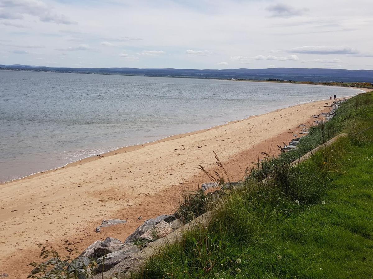 Pleasant Point Holiday Cottages Rosemarkie 外观 照片