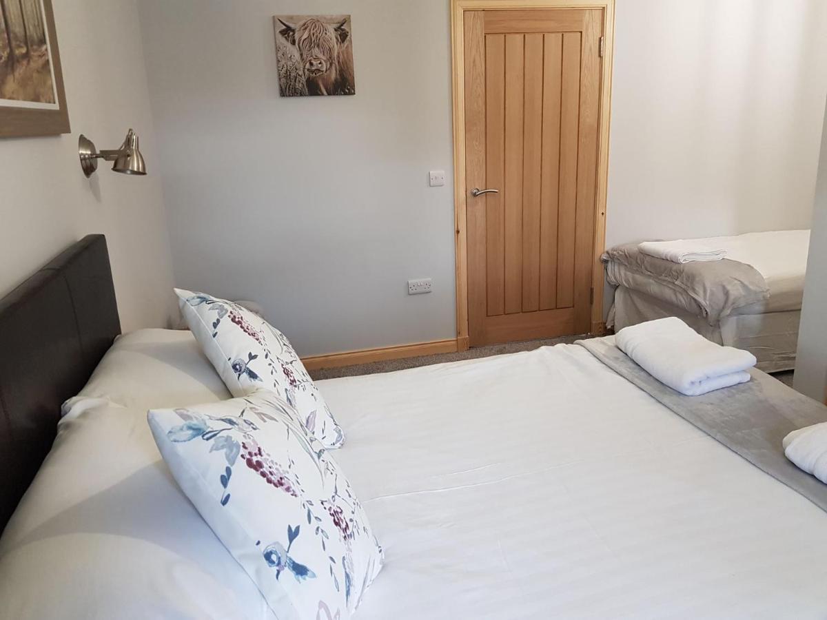 Pleasant Point Holiday Cottages Rosemarkie 外观 照片